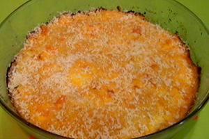 Batatas ao Molho de Queijo Suíço